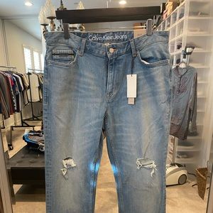Calvin Klein Men’s Distressed Jeans NWT.